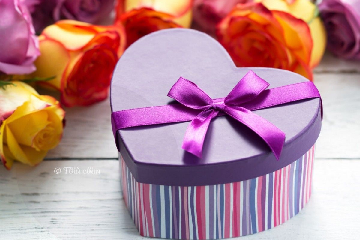 Який подарунок можна підготувати для себе, щоб підняти настрій?