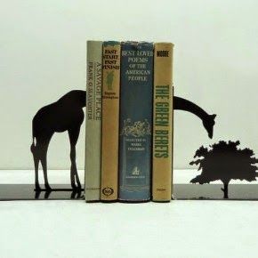 Які ідеї подарунків для книголюба?